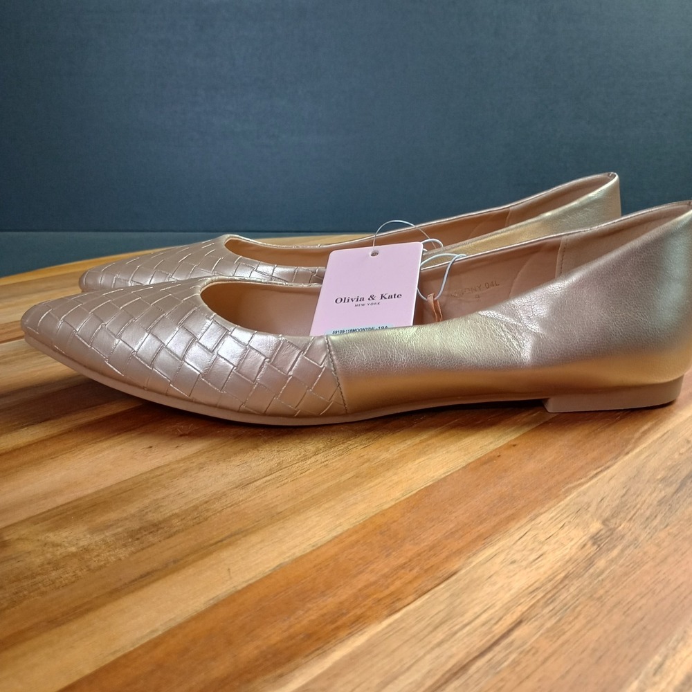 Olivia & Kate Ballet Flats Shoes Womens Sz 9 Slip‎ ON Champagne Comfort Casual